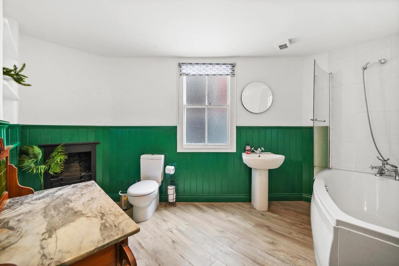 Harbourside Heaven In Bristol Apartment Exterior foto
